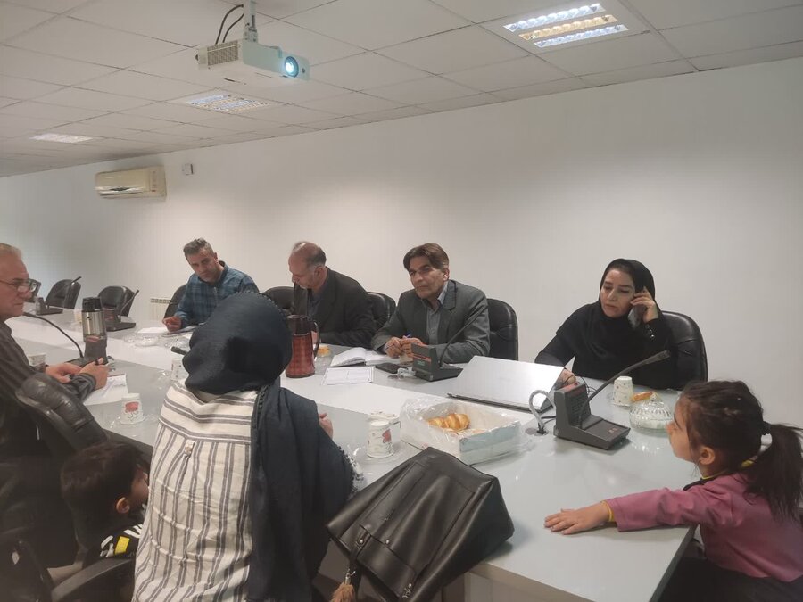 برگزاری میز خدمت ویژه نابینایان در سنندج 