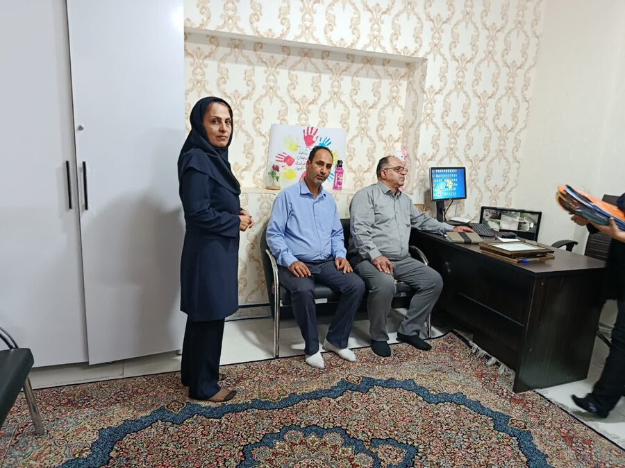 بازدید کارشناس شبه خانواده سازمان بهزیستی کشور از مراکز شبه خانواده استان مرکزی