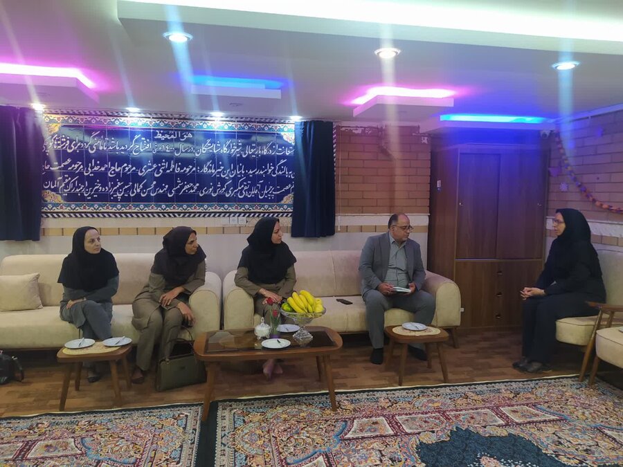 بازدید کارشناس شبه خانواده سازمان بهزیستی کشور از مراکز شبه خانواده استان مرکزی