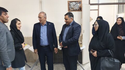 نمایشگاه دستاوردهای سرامیکی کارگاه تولیدی حمایتی روشندلان عصای سفید برگزار شد