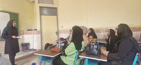 اشتهارد ️| معرفی خط مشاوره ۱۴۸۰ و خدمات سازمان بهزیستی در جمع دانش آموزان پروین اعتصامی/ همزمان با هفته سلامت روان