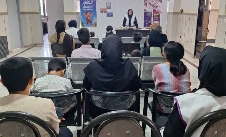 دوره یک روزه تخصصی برای خانواده های دارای کودک به مناسبت هفته کودک