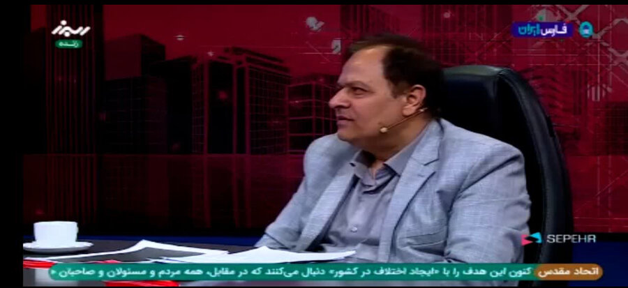 استانداردسازی ۲۷ ایستگاه اتوبوس در سطح شهر کرج ویژه معلولان / شهر ما باید دوستدار افراد دارای معلولیت،جانبازان و سالمندان باشد
