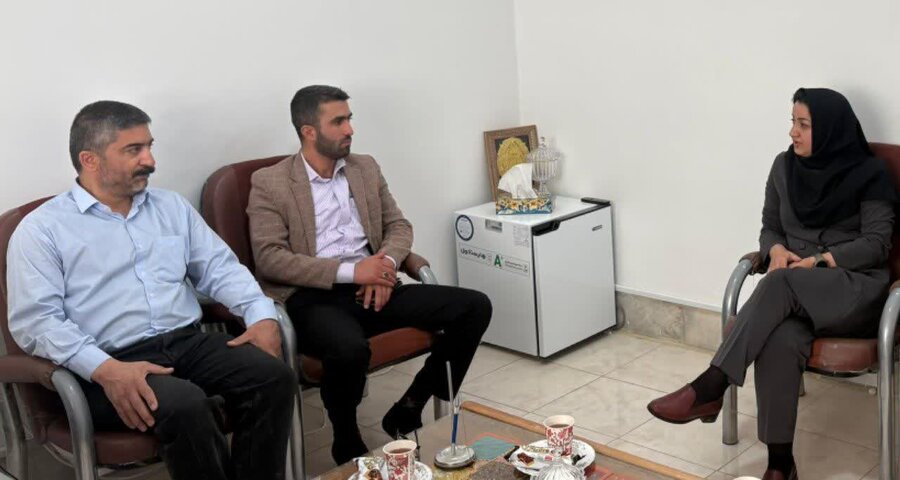 فراهان ا دیدار دبیر کارگروه اشتغال شهرستان با سرپرست اداره بهزیستی