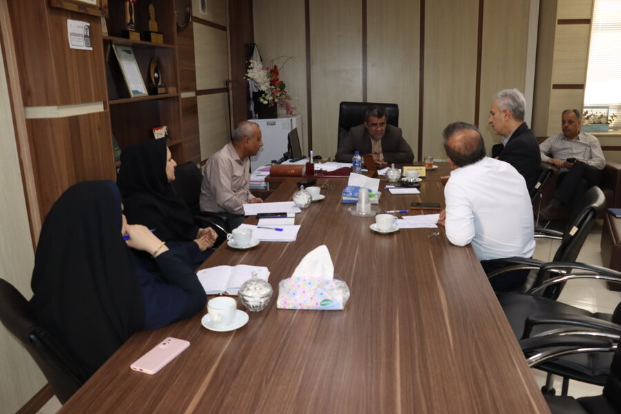 نشست بررسی عملکرد دفاتر وبرنامه های حوزه توسعه مدیریت ومنابع بهزیستی خوزستان برگزار شد