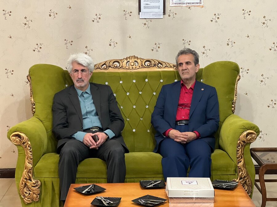 بازدید معاون سلامت اجتماعی سازمان بهزیستی کشور و مدیرکل بهزیستی فارس از مرکز مشاوره دولتی غرب شیراز