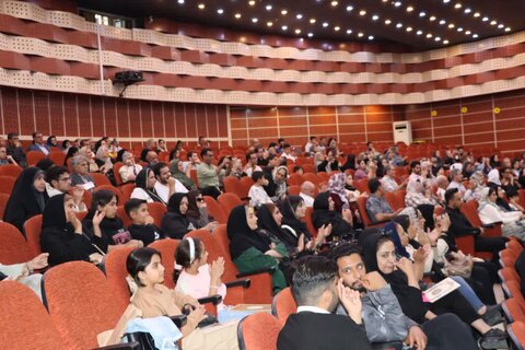 گزارش تصویری اجشن گرامیداشت روز جهانی عصای سفید در استان مرکزی با حضور مسئولان و نابینایان؛ تأکید بر تحقق فرصت‌های برابر و دسترس‌پذیری شهری