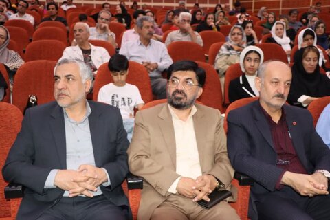 گزارش تصویری اجشن گرامیداشت روز جهانی عصای سفید در استان مرکزی با حضور مسئولان و نابینایان؛ تأکید بر تحقق فرصت‌های برابر و دسترس‌پذیری شهری