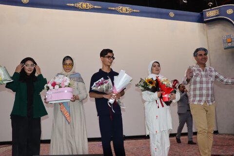 گزارش تصویری اجشن گرامیداشت روز جهانی عصای سفید در استان مرکزی با حضور مسئولان و نابینایان؛ تأکید بر تحقق فرصت‌های برابر و دسترس‌پذیری شهری