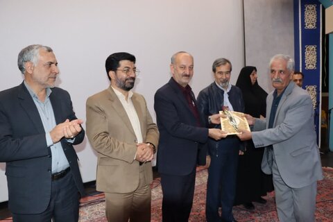 گزارش تصویری اجشن گرامیداشت روز جهانی عصای سفید در استان مرکزی با حضور مسئولان و نابینایان؛ تأکید بر تحقق فرصت‌های برابر و دسترس‌پذیری شهری