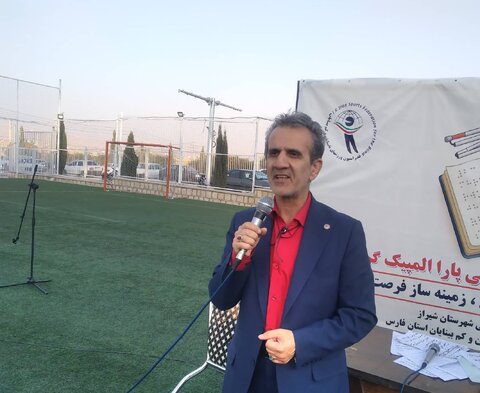 شیراز| حضور معاون سلامت اجتماعی بهزیستی کشور در مراسم روز عصای سفید