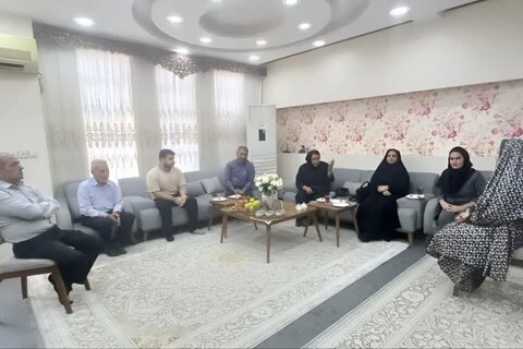 تقدیر رییس بهزیستی دزفول از قهرمان پاراوزنه‌برداری جهان