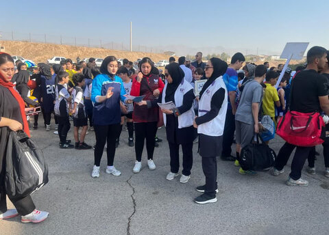 کرج | به مناسبت گرامیداشت هفته سلامت روان / تیم سیار اورژانس اجتماعی در جمع ورزشکاران استقرار یافت