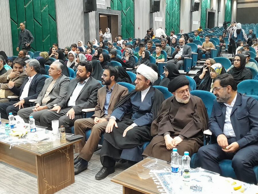 برگزاری جشن کودکان مجتمع قضایی - حمایتی شوق زندگی در قم با اجرای طرح «امین موقت»