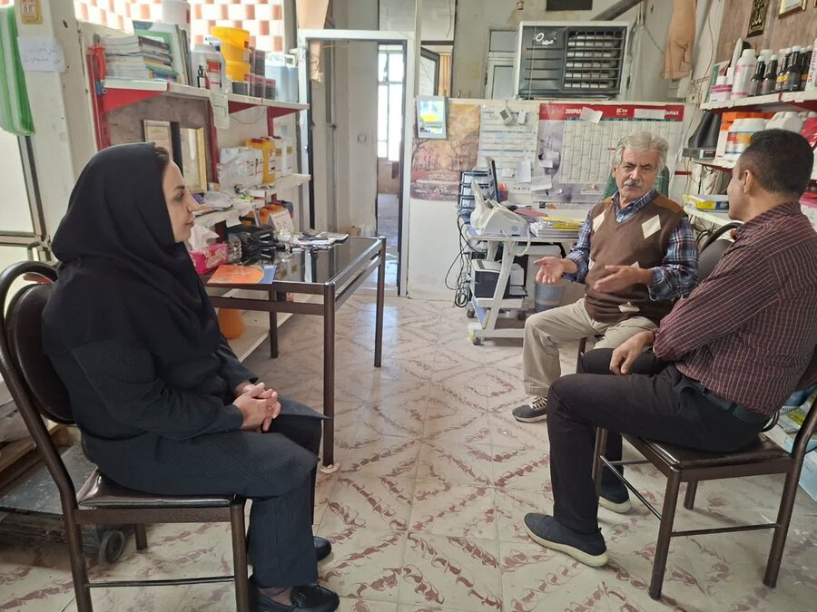 دیدار مسئولان بهزیستی کامیاران با خیر نیکوکار