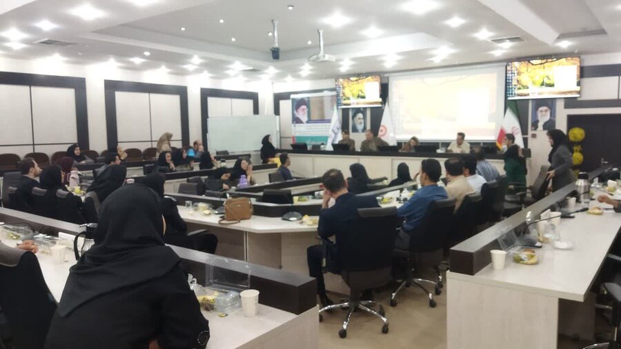 نشست علمی - تخصصی بهزیستی سنندج: تأکید بر پیوند درمان، توانبخشی و جامعه در ارتقای «سلامت روان برای همه»