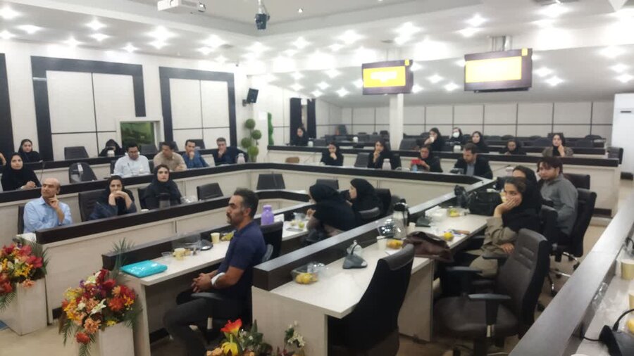 نشست علمی - تخصصی بهزیستی سنندج: تأکید بر پیوند درمان، توانبخشی و جامعه در ارتقای «سلامت روان برای همه»