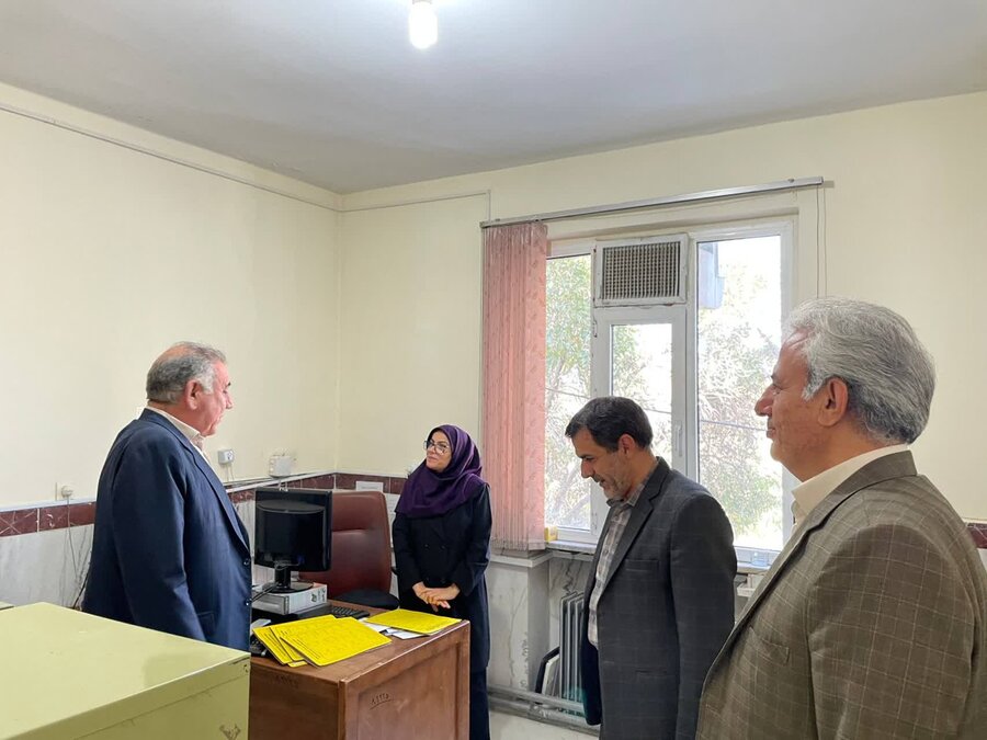 دیدار مدیر حراست و رئیس فوریتهای اجتماعی استان کردستان با همکاران بهزیستی شهرستان قروه