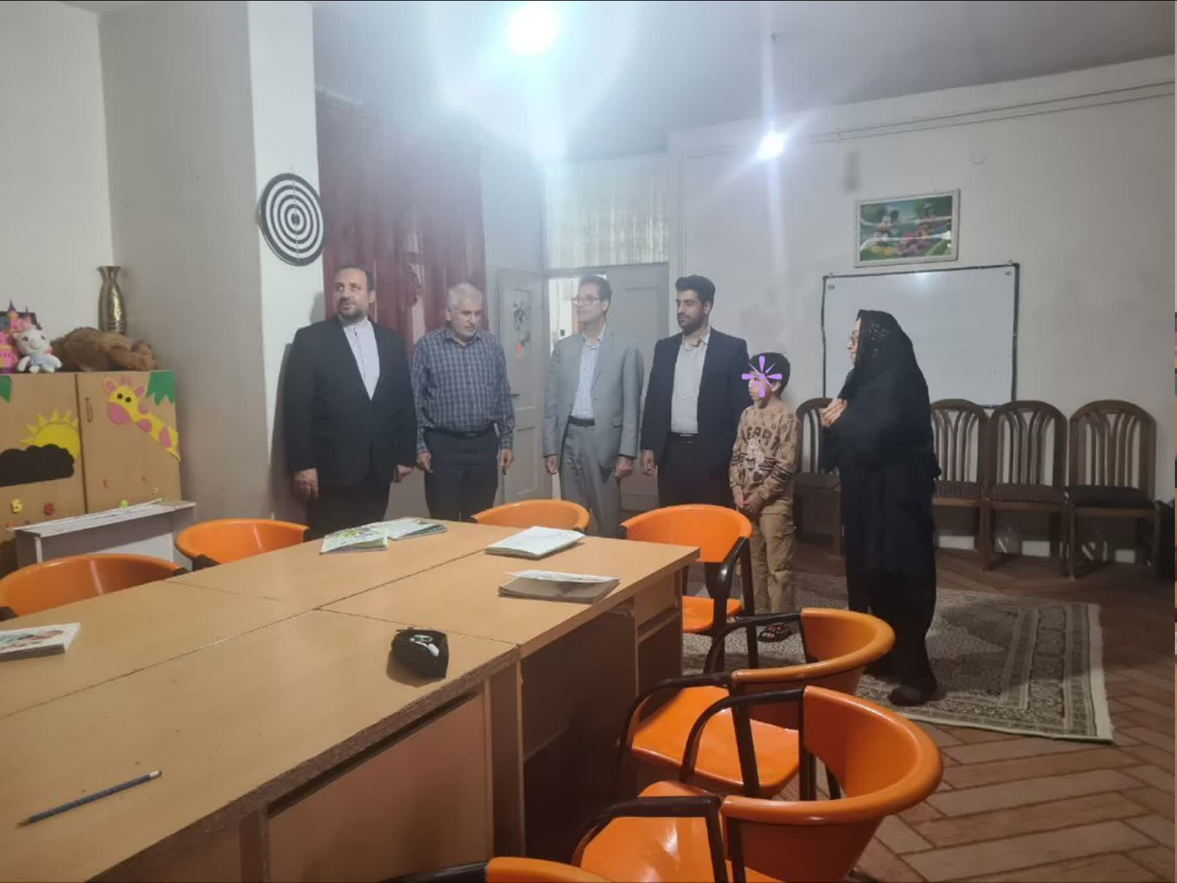 فرماندارشهرستان در معیت رئیس بهزیستی از خانه کودکان و نوجوانان مهرعلی (ع) نهاوند بازدید کرد