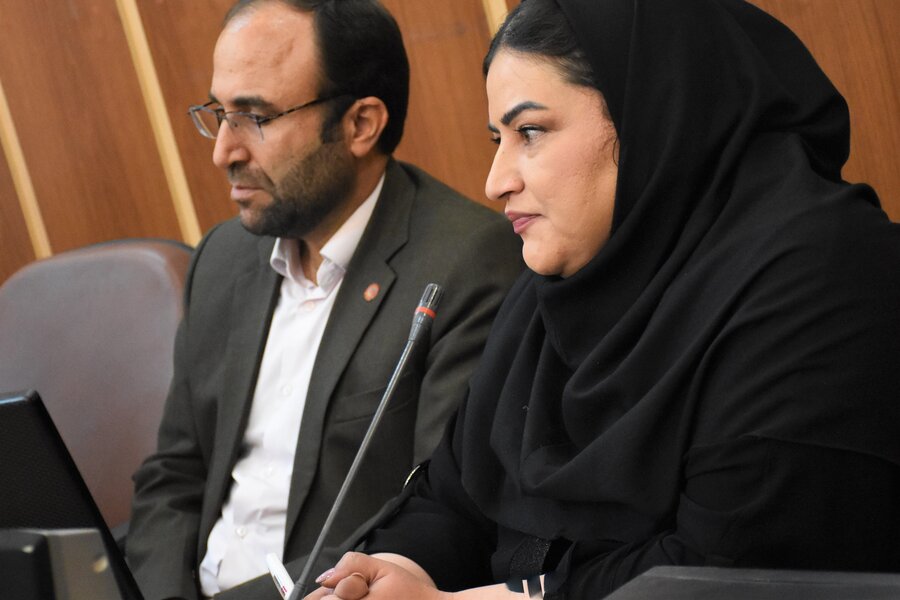 نشست با مشاوران و فعالان حرفۀ روانشناسی نشست با مشاوران و فعالان حرفۀ روانشناسی