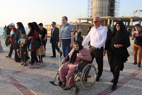 همایش پیاده‌روی نمادین افراد دارای معلولیت بینایی  و جشن روز عصای سفید در شهر بوشهر