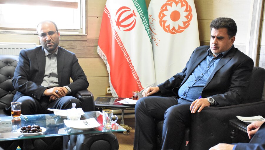 نشست با مسئولان استانداری