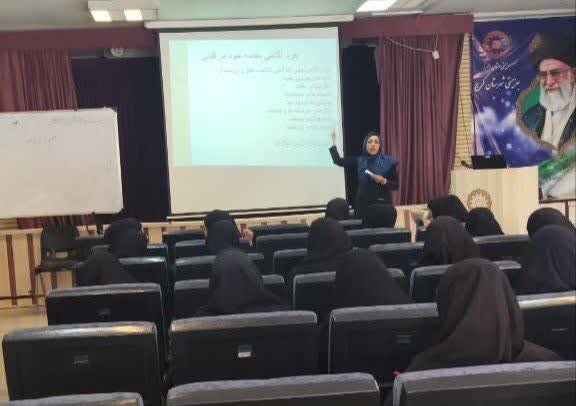 برگزاری دوره‌های خودمراقبتی برای کارشناسان اورژانس اجتماعی/با هدف ارتقاء سلامت روان و افزایش تاب‌آوری