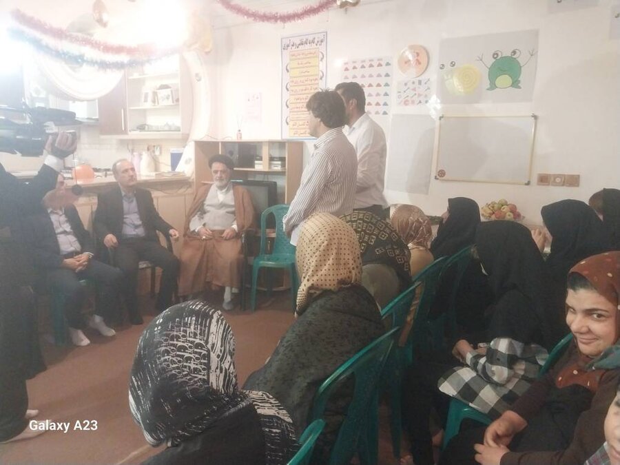 افتتاح بهمئی