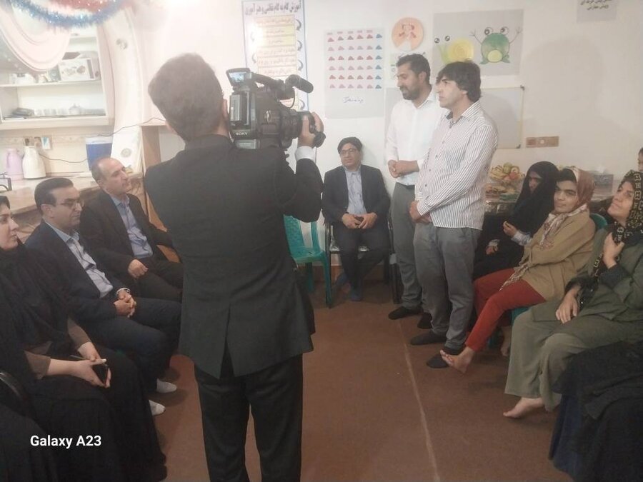 افتتاح بهمئی