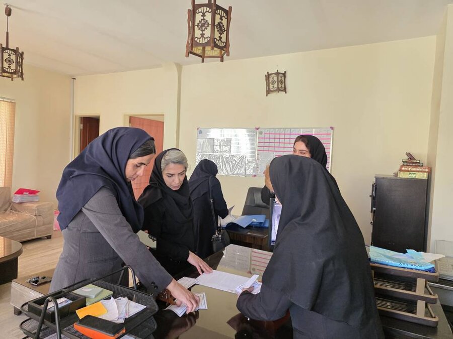 شهر قدس | بازدید تیم نظارت بهزیستی از مرکز اعصاب و روان