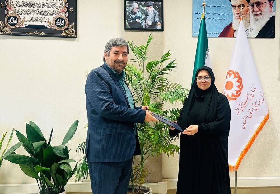 تقدیر از کارمندان نمونه بهزیستی استان اصفهان در جشنواره شهید رجایی