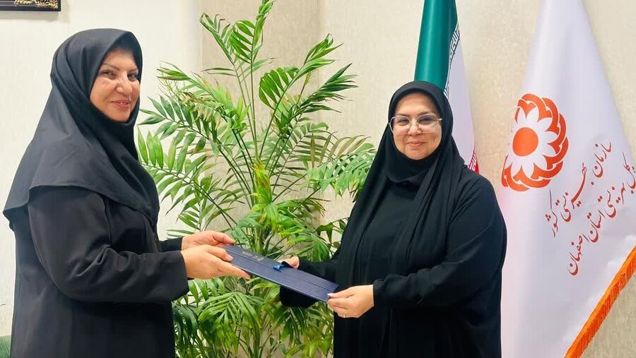 تقدیر از کارمندان نمونه بهزیستی استان اصفهان در جشنواره شهید رجایی