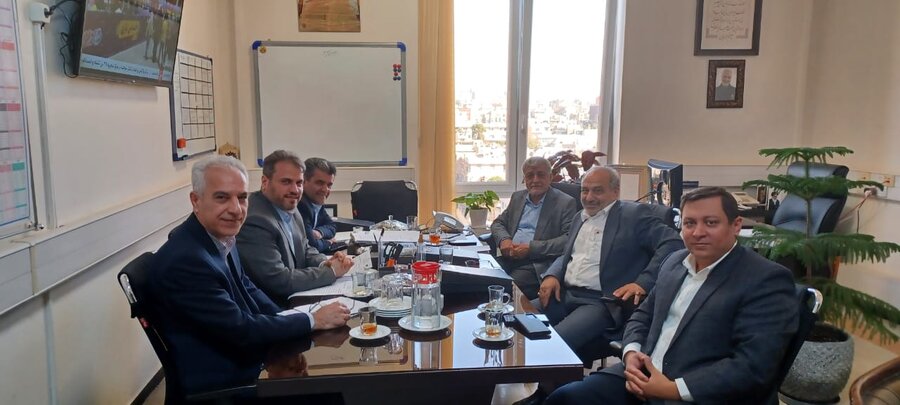 دیدار مدیرکل بهزیستی خوزستان با معاونین سازمان برنامه و بودجه کشور