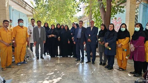 گزارش تصویری []  دیدار معاون سیاسی، امنیتی و اجتماعی استانداری لرستان با جمعی از سالمندان خیریه صدیق در هفته ملی سالمندان