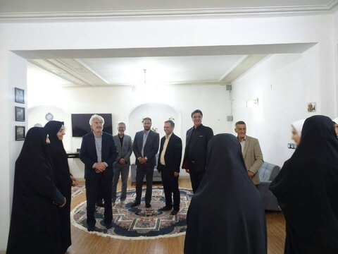 گزارش تصویری|افتتاح مرکز “فرشتگان آشیانه مهر” در شیراز؛