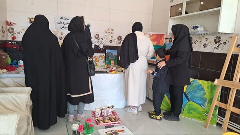 گزارش تصویری | نمایشگاه توانمندی‌های مددجویان  بهزیستی اسکو