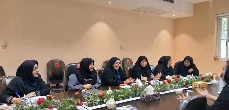 تشکیل کارگروه تخصصی ارزیابی داوطلبان همکار با شیرخوارگاه نرجس اصفهان