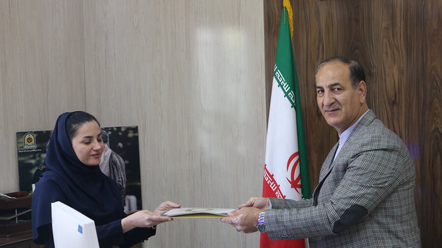  در روز ملی آمار و  برنامه ریزی مسئول و کارشناسان این حوزه تقدیر شدند