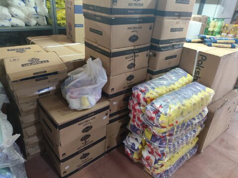 اهدای ۴۰۰ بسته‌ معیشتی توسط شرکت نفت و گاز کارون به مددجویان تحت پوشش بهزیستی اهواز