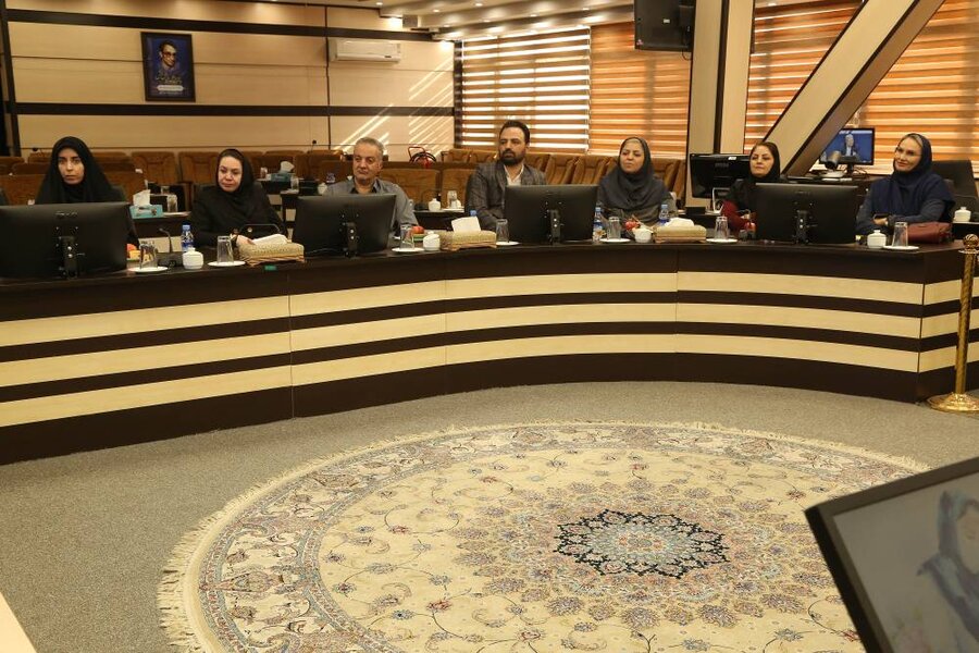 تقدیر از پرستاران تقدیر از پرستاران