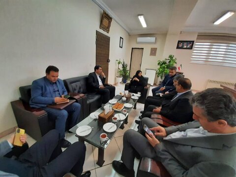 نشست مشترک فرماندار کلیبر و مدیرکل بهزیستی با هدف بررسی خدمات اجتماعی و توانمندسازی