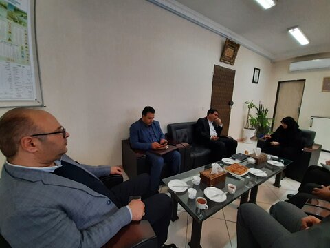 نشست مشترک فرماندار کلیبر و مدیرکل بهزیستی با هدف بررسی خدمات اجتماعی و توانمندسازی 