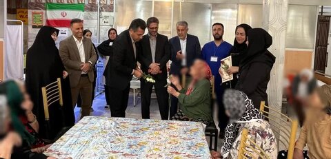 تجلیل از پرستاران مراکز توانبخشی شهرستان ساوجبلاغ به مناسبت روز پرستار