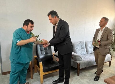 تجلیل از پرستاران مراکز توانبخشی شهرستان ساوجبلاغ به مناسبت روز پرستار