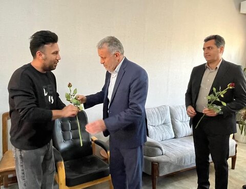 تجلیل از پرستاران مراکز توانبخشی شهرستان ساوجبلاغ به مناسبت روز پرستار