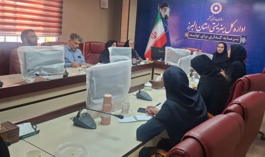 دومین نشست معاونین و کارشناسان دفتر جلب و جذب مشارکت‌های مردمی بهزیستی البرز برگزار شد

