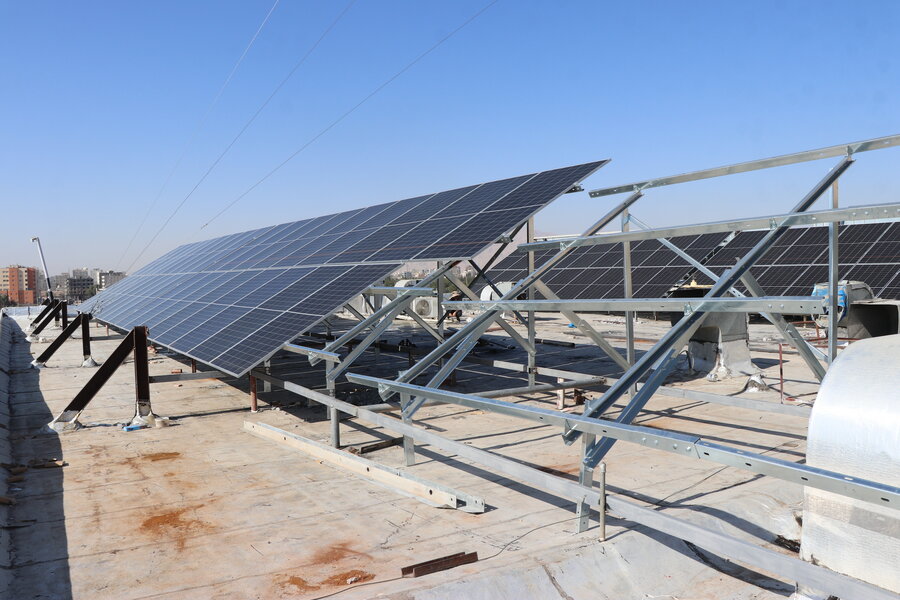 نصب پنل‌های خورشیدی در ساختمان ستاد اداره کل بهزیستی استان کرمان