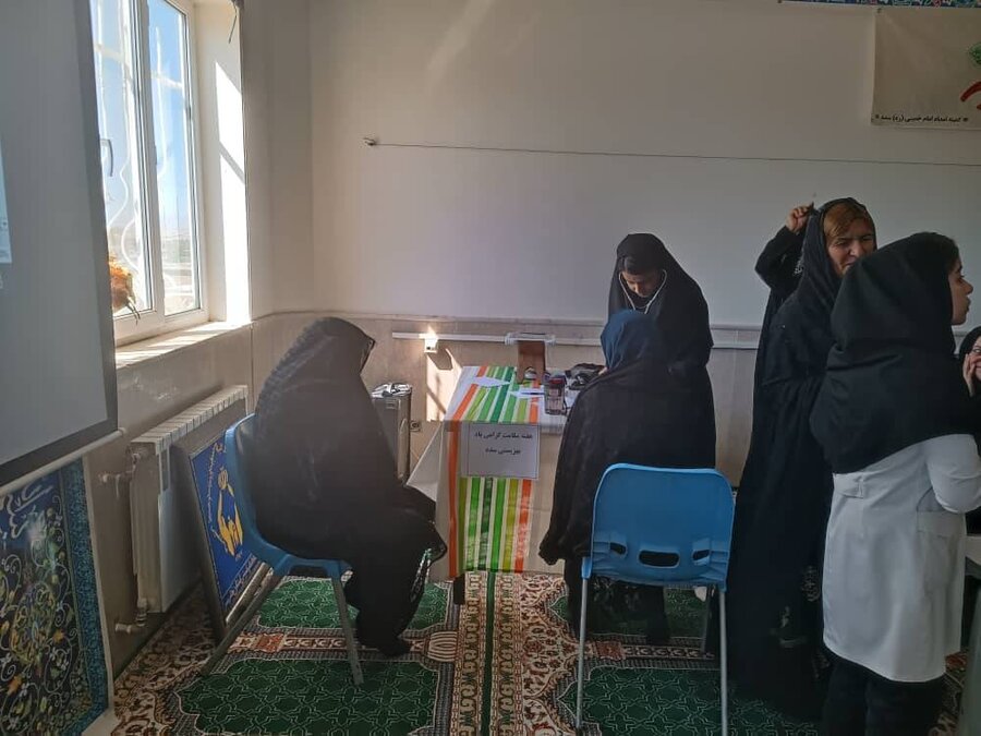 اقلید|برگزاری جلسه آموزشی سلامت و اصلاح سبک زندگی ویژه مددجویان زنان سرپرست خانوار سده