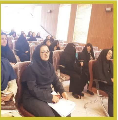 برگزاری جلسه ی توجیهی آموزشی اجرای طرح غربالگری سلامت جسمی و روانی بانوان سرپرست خانوار