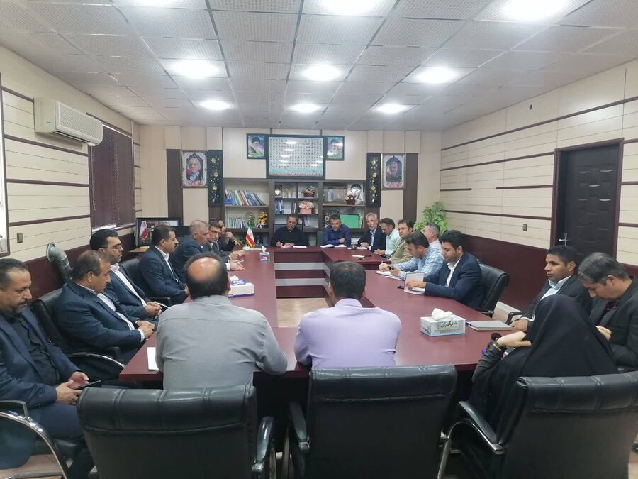 زرین دشت|برگزاری جلسه شورای بانک‌ها در فرمانداری با محوریت تسهیل پرداخت تسهیلات به مددجویان بهزیستی